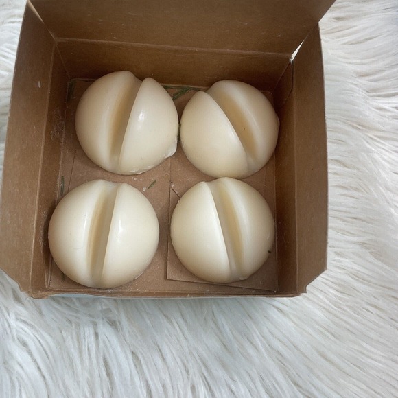 Party Lite French Vanilla Aroma Melts 4 pieces Z26181 - 2159 - Picture 1 of 4